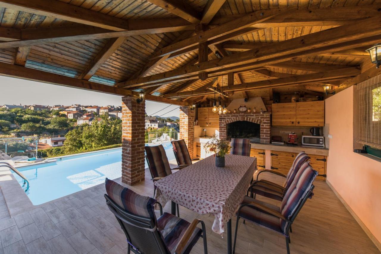 Holiday Home Lavanda Mali Iz Exterior photo