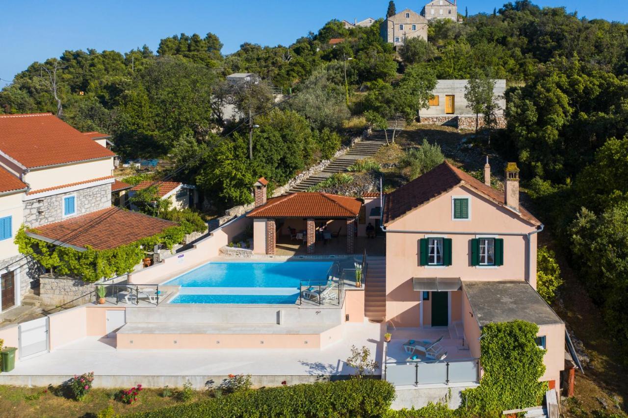 Holiday Home Lavanda Mali Iz Exterior photo