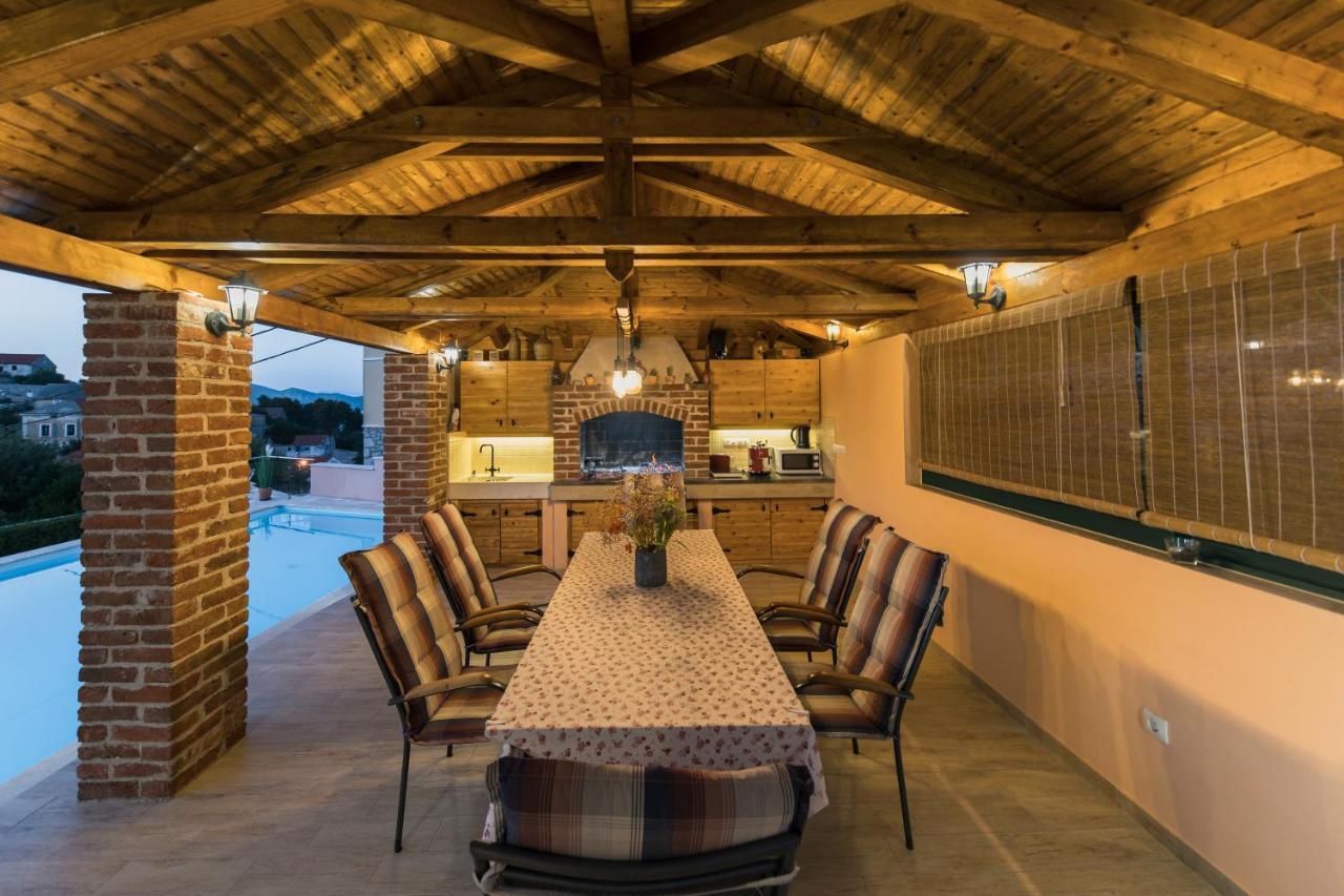 Holiday Home Lavanda Mali Iz Exterior photo